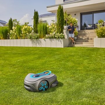 Gardena smart SILENO Free kabelloser Mähroboter auf Rasen